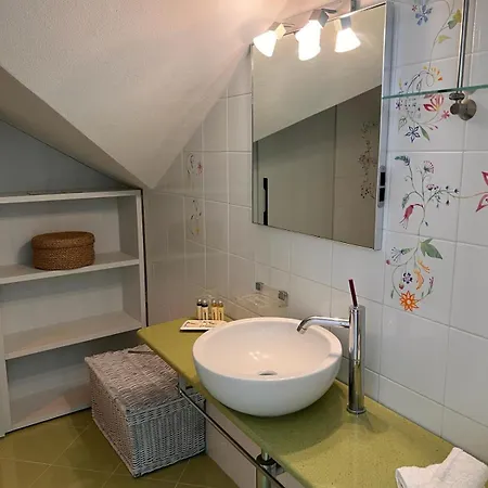 Agri With Jacuzzi - La Bilaia Daire